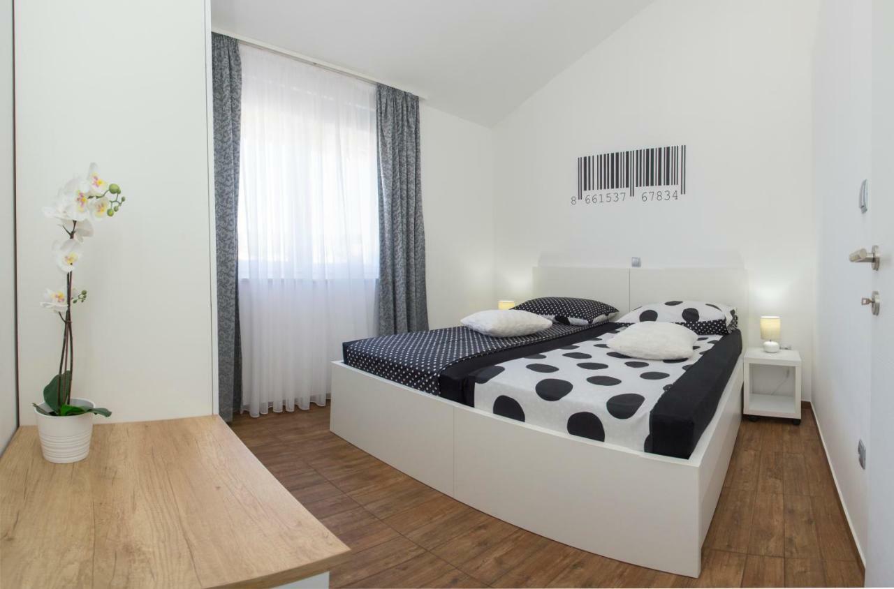 Villa Kata Ražanj Екстериор снимка